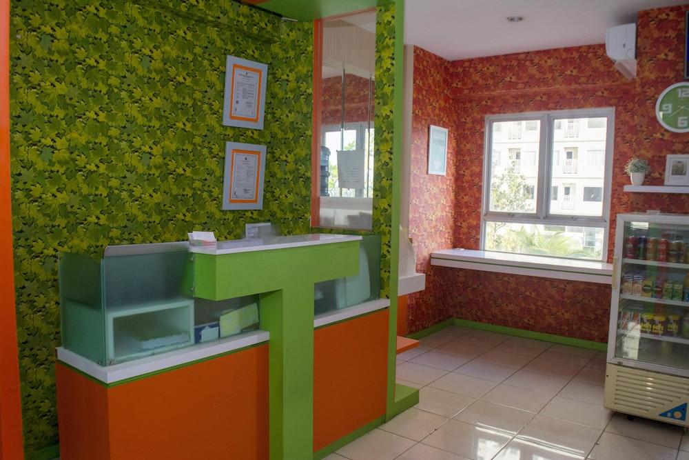 Titanium Express Homtel Otel Cakarta Dış mekan fotoğraf