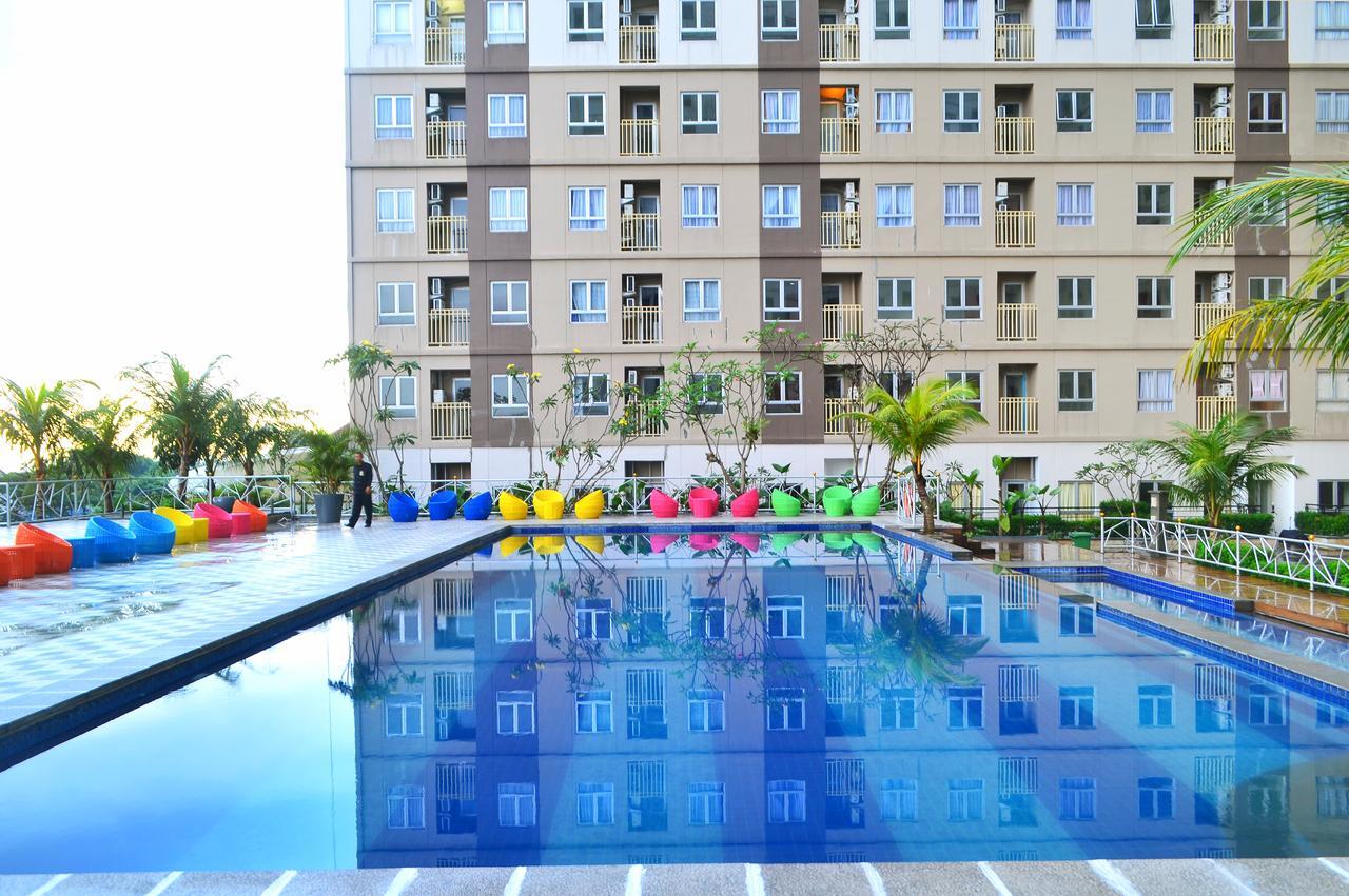 Titanium Express Homtel Otel Cakarta Dış mekan fotoğraf