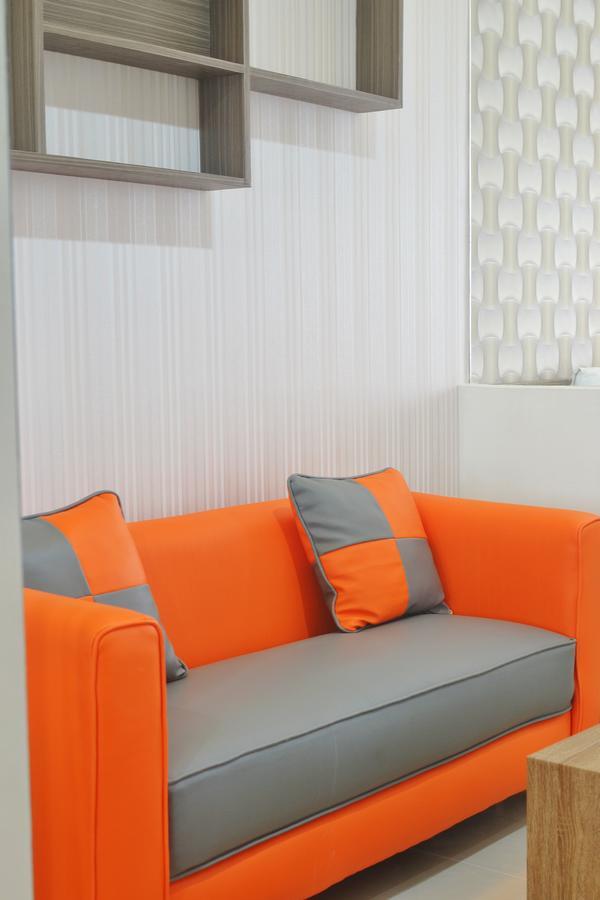 Titanium Express Homtel Otel Cakarta Dış mekan fotoğraf