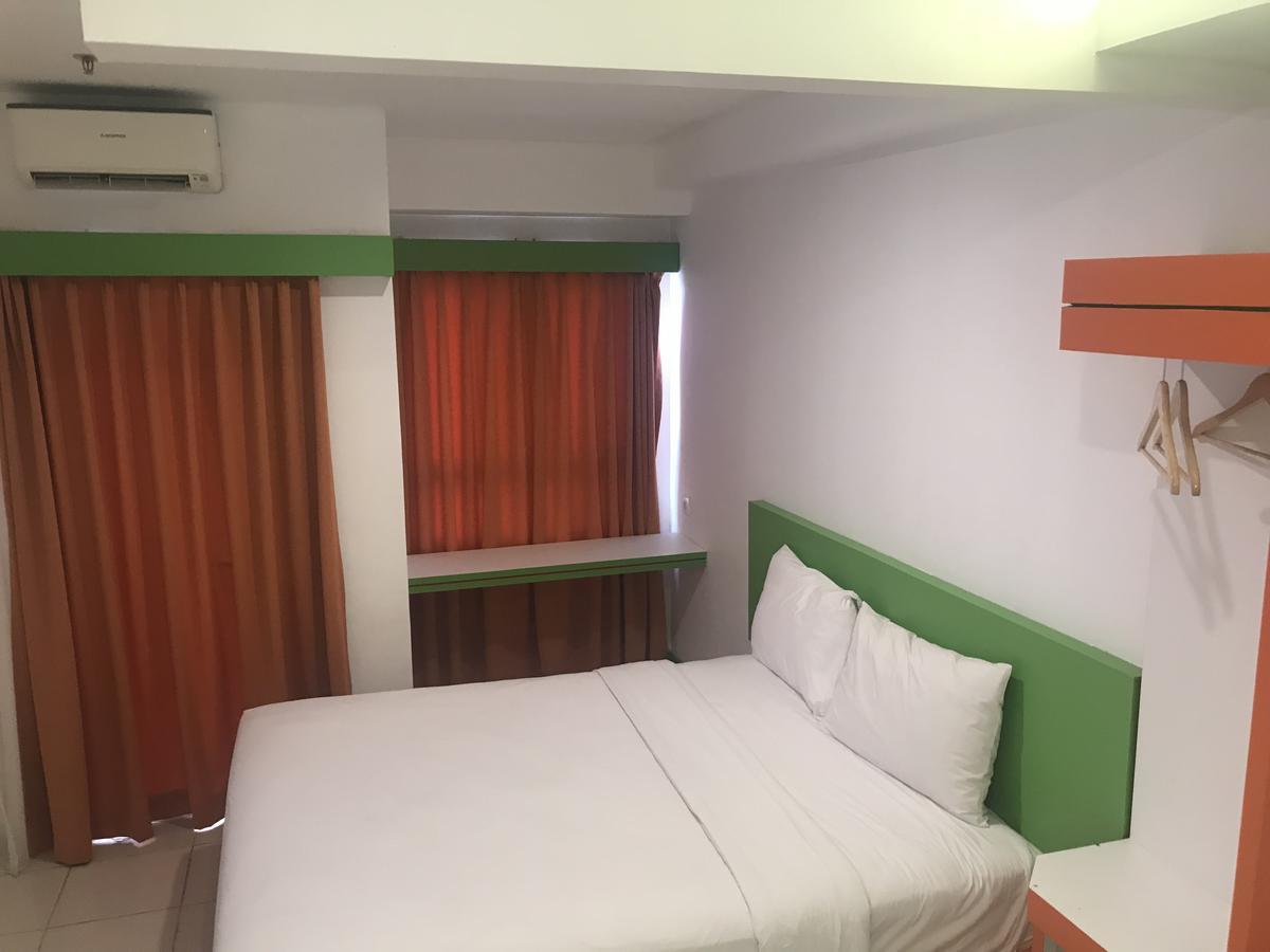 Titanium Express Homtel Otel Cakarta Dış mekan fotoğraf
